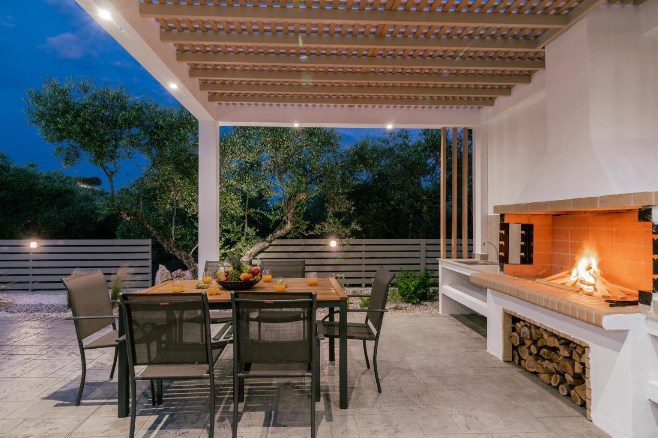 Valentino Luxury Villa Planos  Luaran gambar