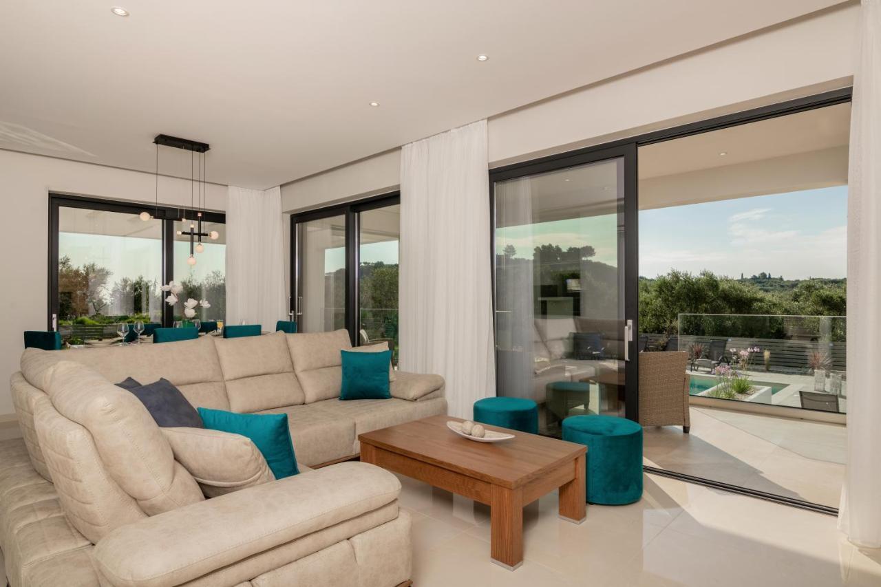 Valentino Luxury Villa Planos  Luaran gambar